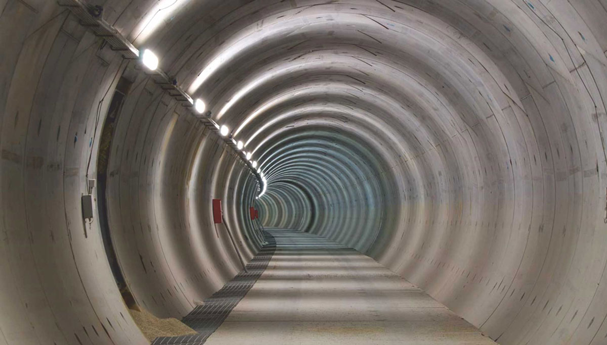 North" tunnel section (Brenner mountain pass in the Alps), 2006